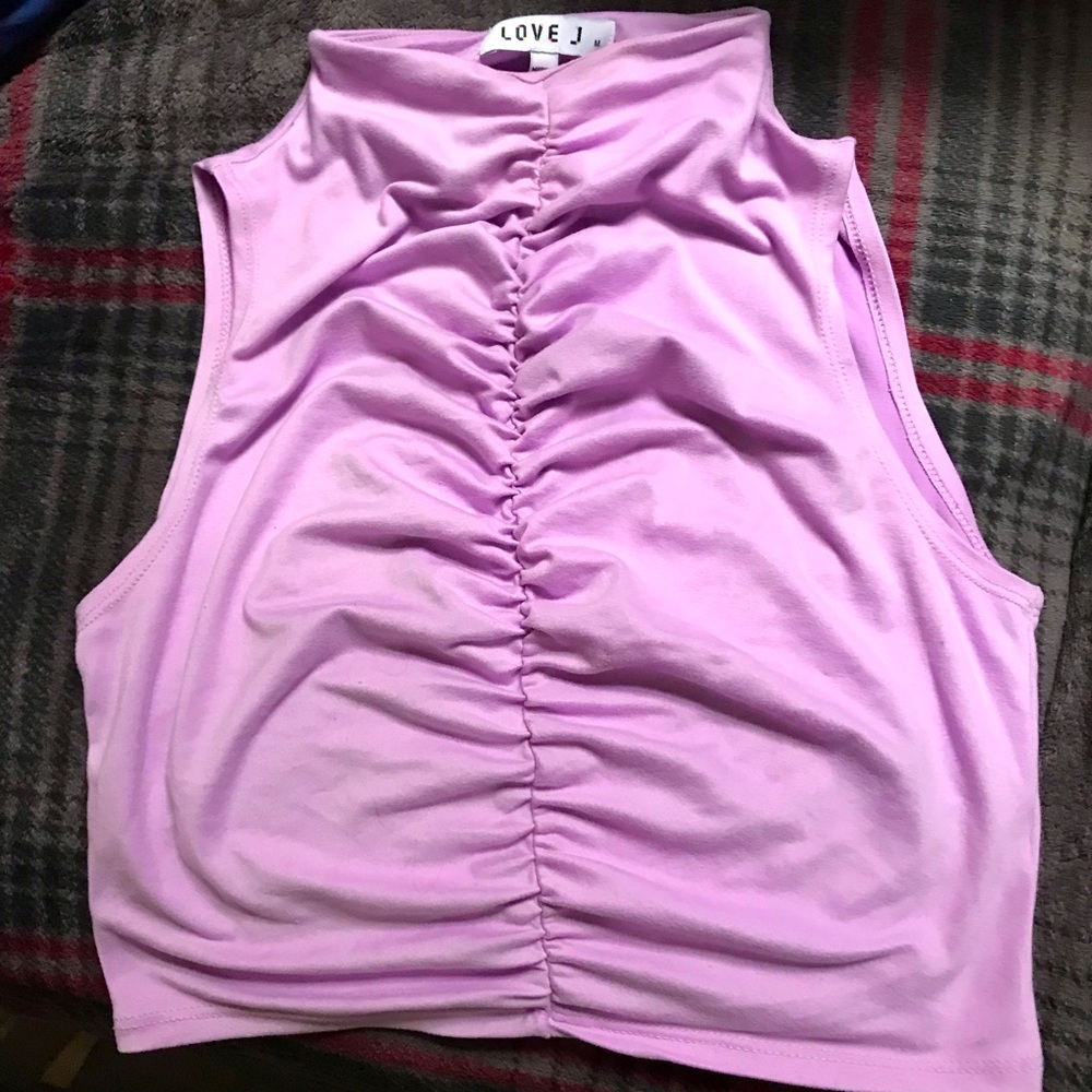 Cropped lavender blouse 👚